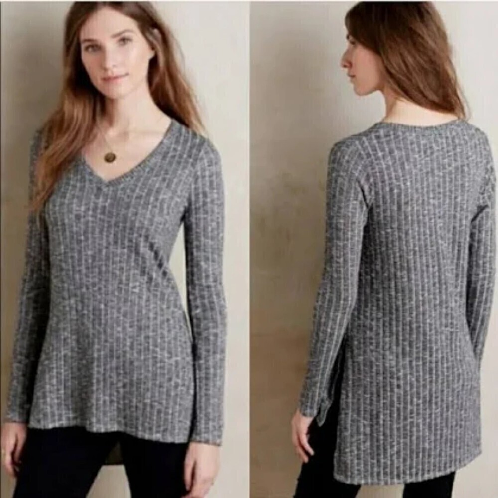ANTHROPOLOGIE Deletta Gray Ribbed High Low Long Sleeve V-Neck Top Size Small
